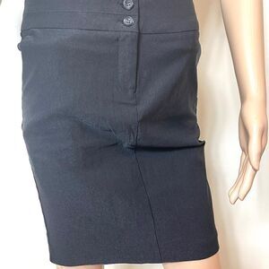 Perfect black pencil skirt